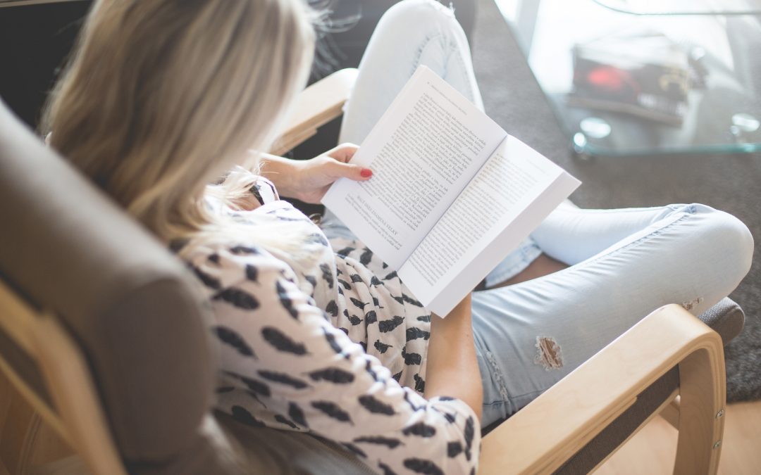 Books vs TV: What Science Tells Us About Their Impacts On Our Brains
