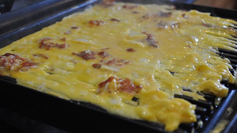 Make Quick, Easy Filled Omelettes in a Panini Press