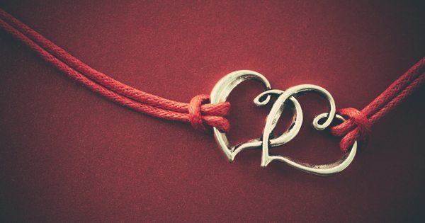 6 Ways To Tell If You Are Addicted To Your Partner