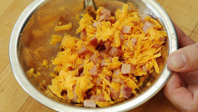 The Key to Perfectly Cheesy, Melty Omelettes