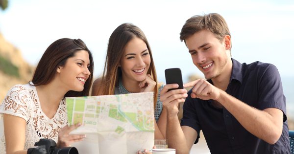 10 Reasons To Talk To Strangers More