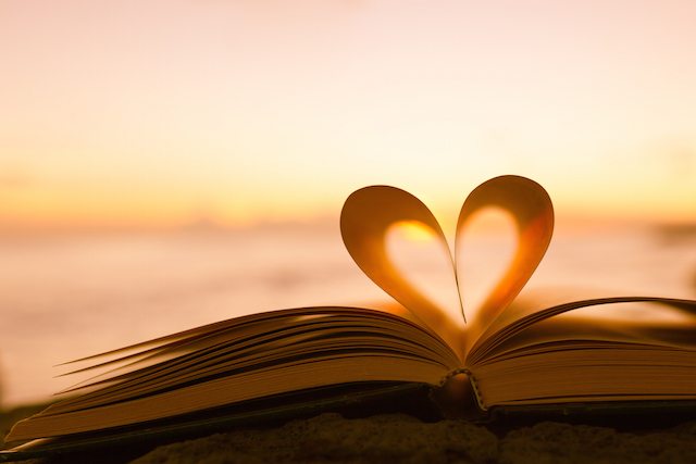 Book Giveaway: Tiny Buddha’s 365 Tiny Love Challenges
