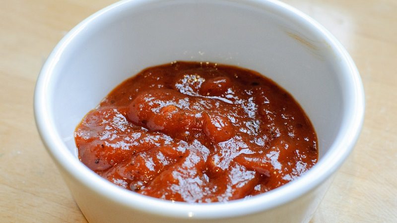 Make Set-It-and-Forget-It Ketchup With a Slow Cooker