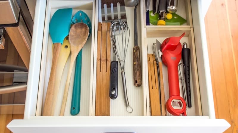 These Customizable DIY Partitions Keep Your Drawers Organized
