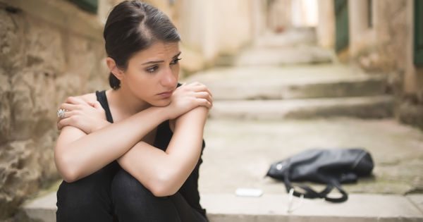 8 Emotionally Destructive Relationship Behaviors To Watch Out For